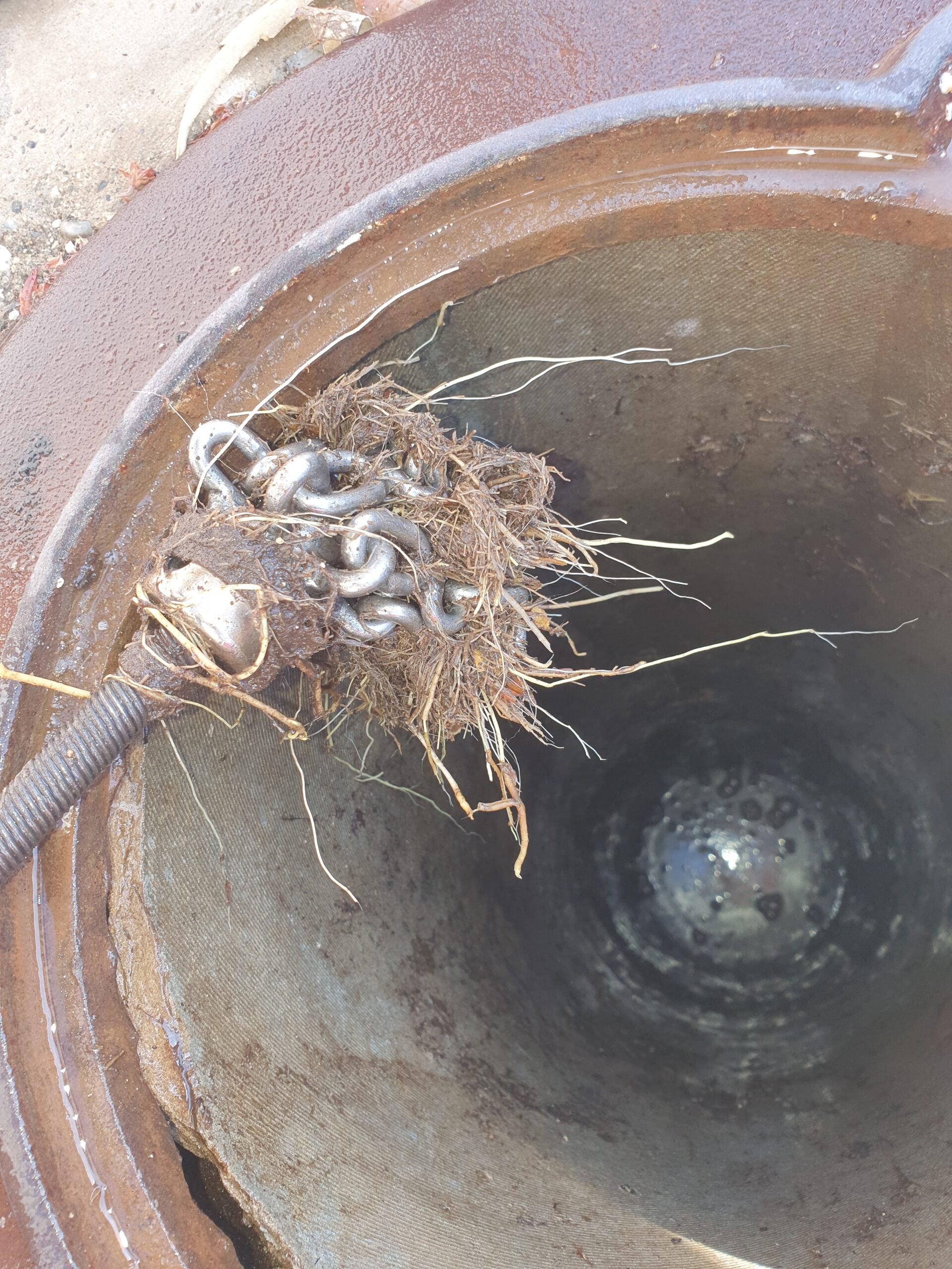 canasolutions-saint-cyprien-plombier-canalisation-deracinage-chemiser-depannage-débouchage